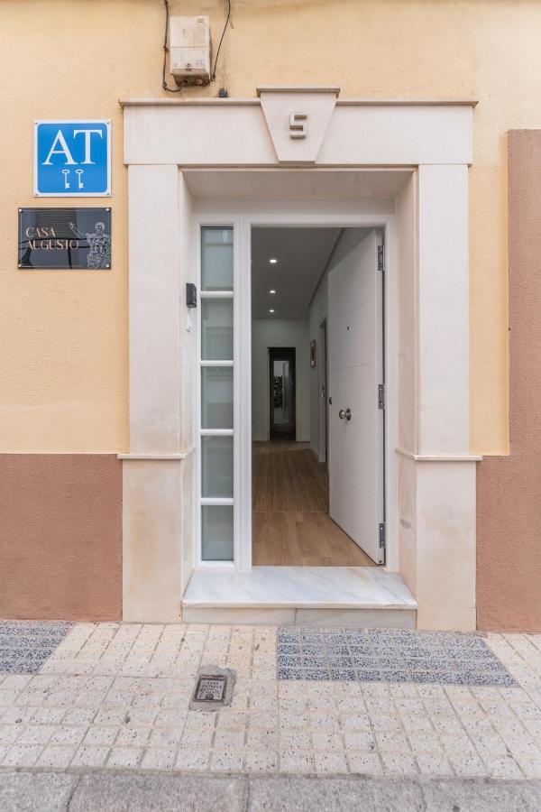 Casa Augusto - Junto Al Teatro Romano, Con Garaje Мерида Экстерьер фото